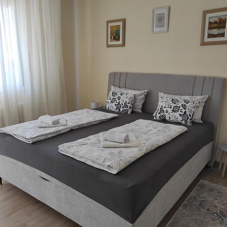 Ema Apartmani Vinkovci Dış mekan fotoğraf